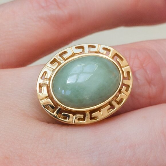 14K Gold & Jade Statement Ring — Signed WW BRZ - Picture 6 of 10